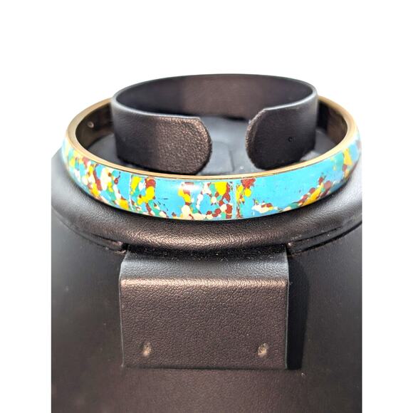 Vintage Faux Turquoise Carved & Red Crystal Torsade Hook Clasp Necklace - Picture 5 of 6